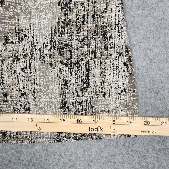 Mossimo Women's V-Neck Sleeveless Flutter Blouse Geometric Pattern Size Large - Picture 10 of 10